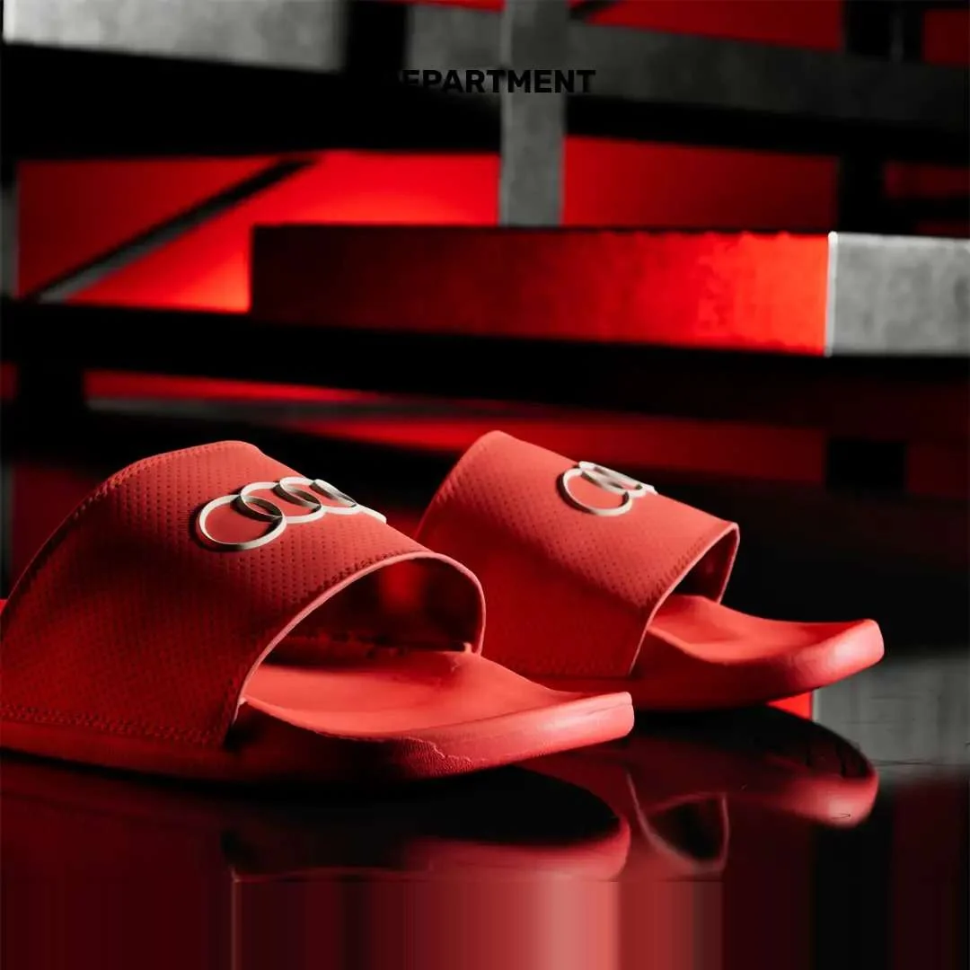 ADIDAS ADILETTE COMFORT X AUDI - REVOLUT F1 TEAM - Image 5