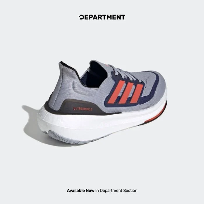 ADIDAS ULTRABOOST LIGHT - Image 4