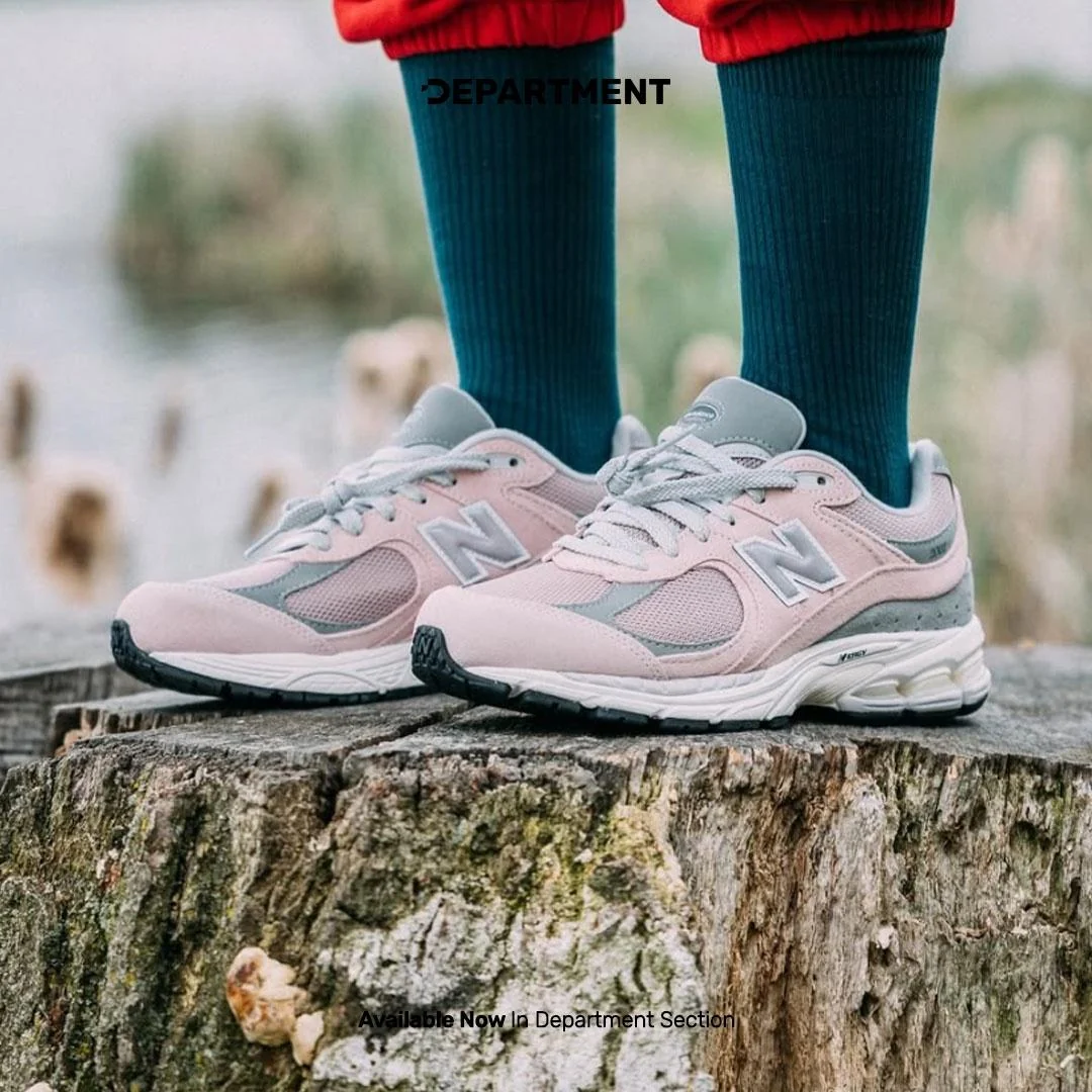 NEW BALANCE 2002R - Image 2