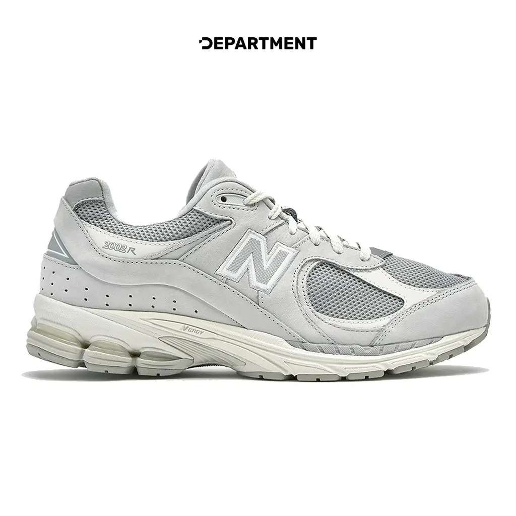 NEW BALANCE 2002R - Image 2