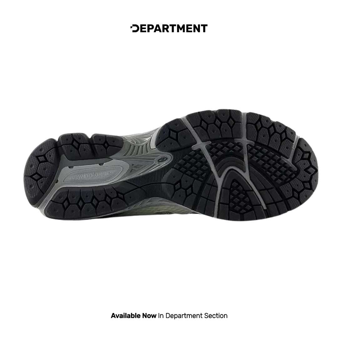 NEW BALANCE 860V2 - Image 4
