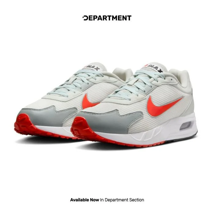 NIKE AIR MAX SOLO - Image 2