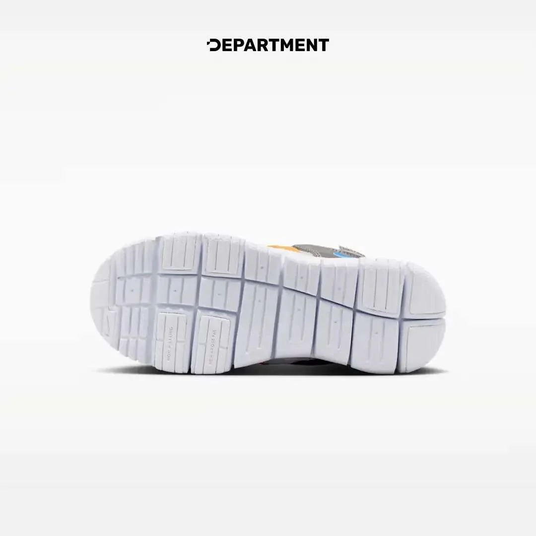 NIKE DYNAMO FREE (PS) - Image 6