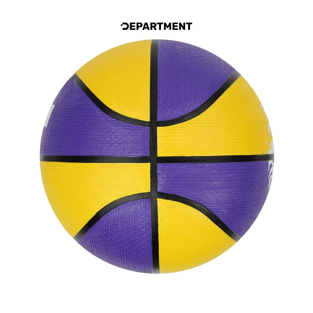 NIKE LEBRON JAMES PLAYGROUND 2.0 - Image 6