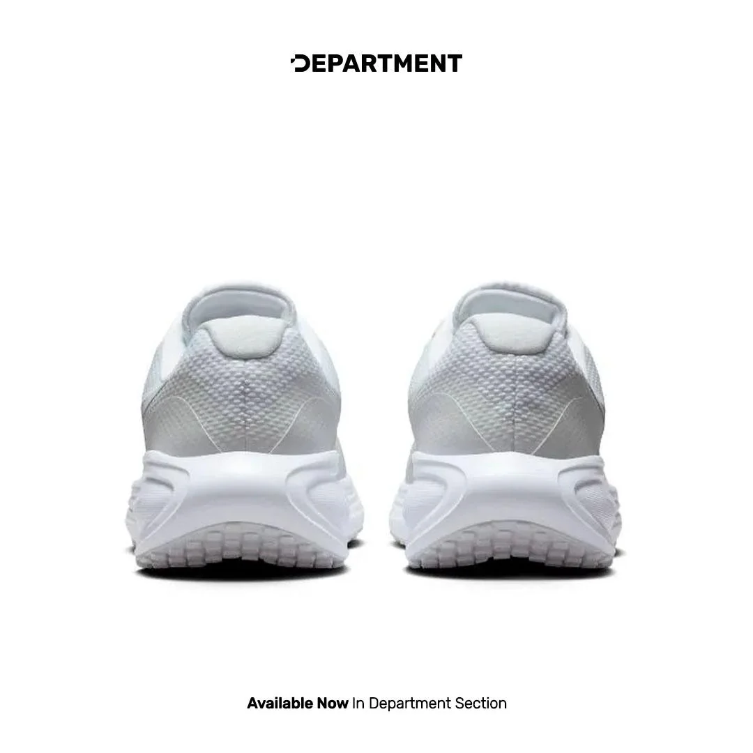 NIKE REVOLUTION 8 - Image 3
