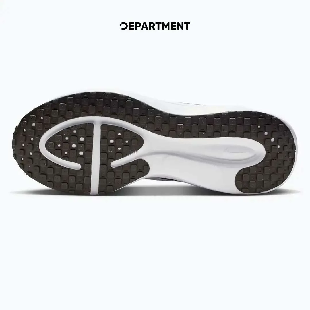 NIKE REVOLUTION 8 - Image 6