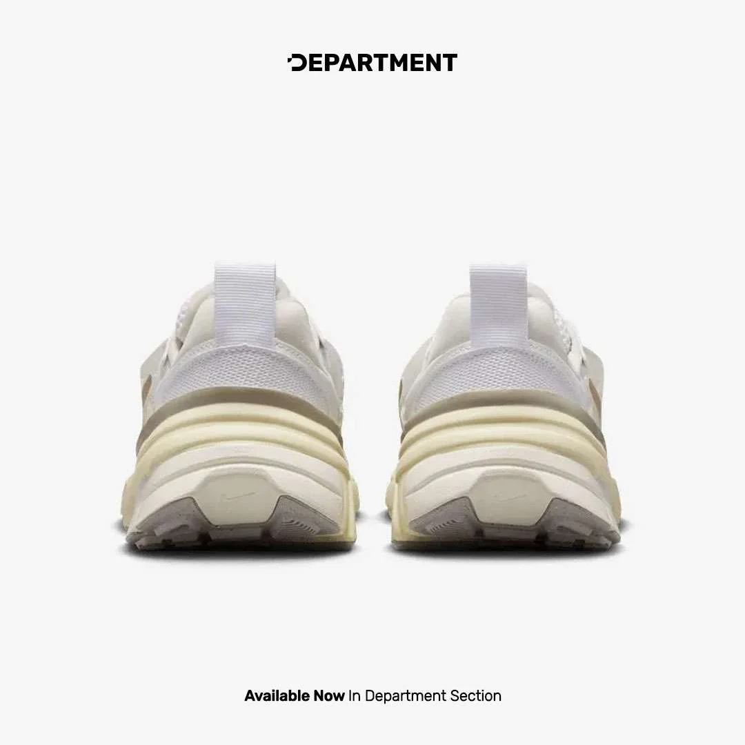 NIKE WMNS V2K RUN - Image 3