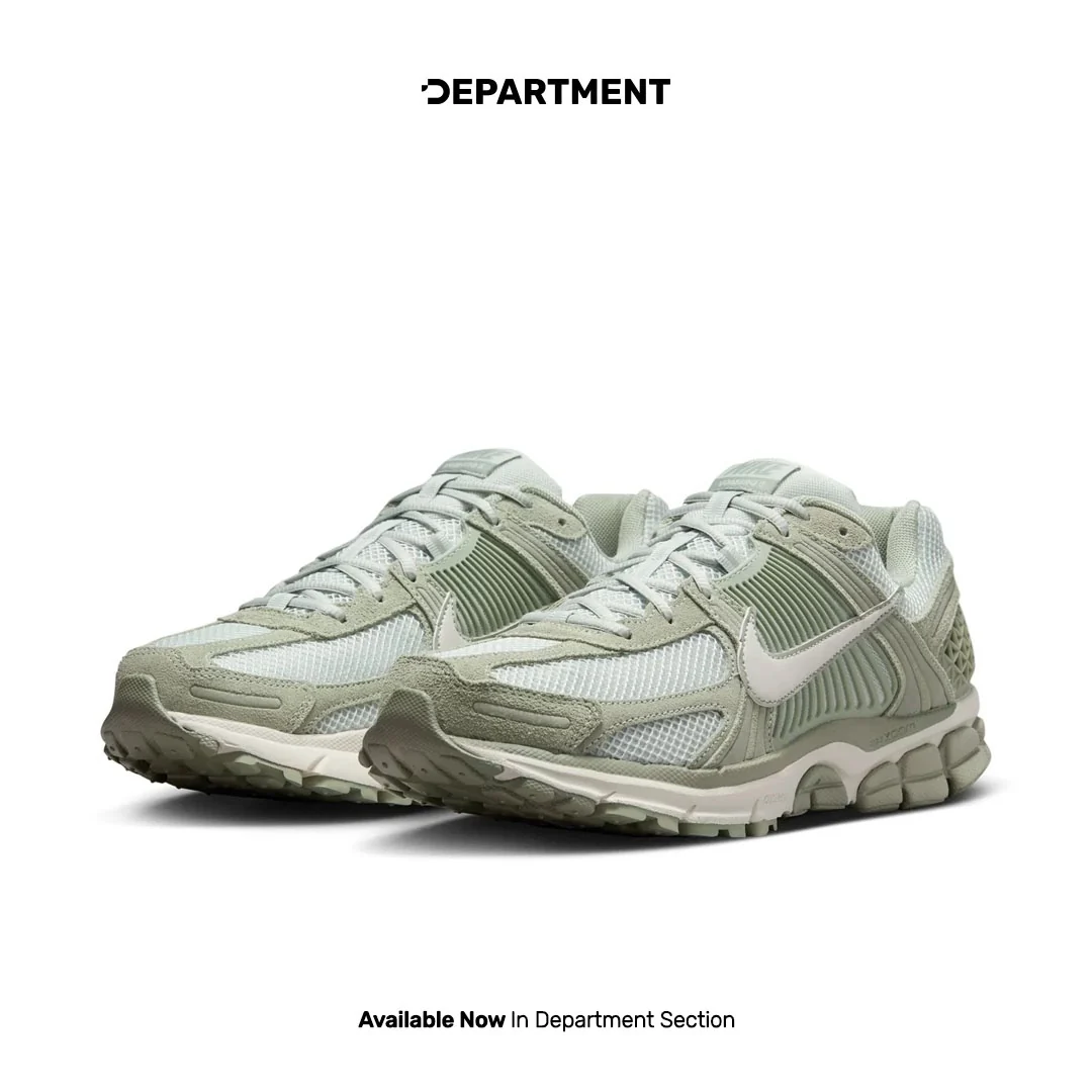 NIKE ZOOM VOMERO 5 - Image 2